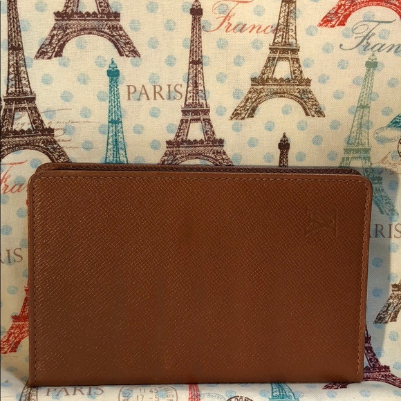 Louis Vuitton Handbags - Authentic Louis Vuitton Credit Card Case